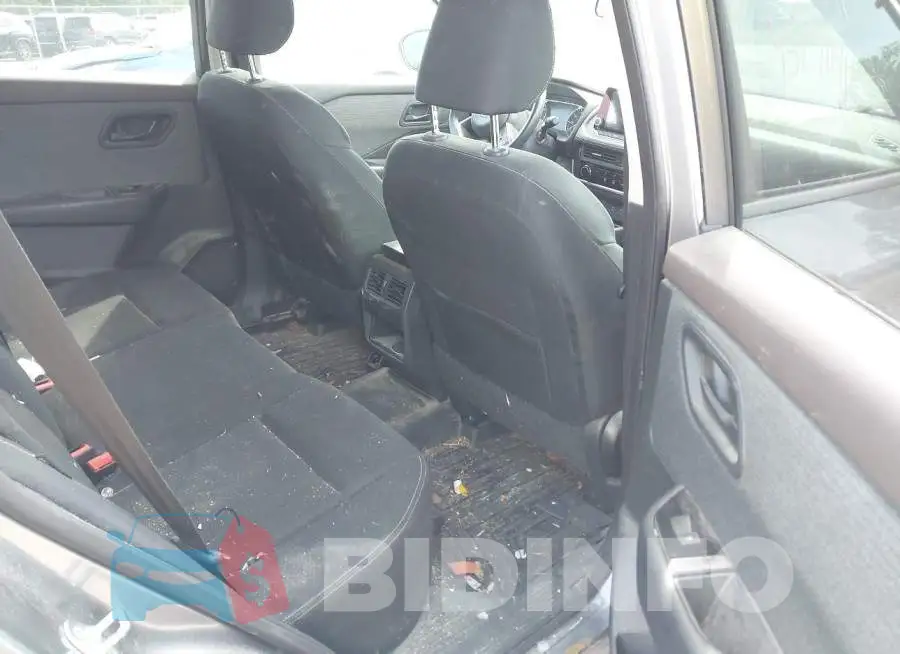 5N1BT3AB4PC742584 Photo# 8