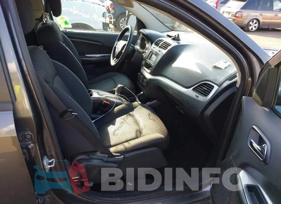 3C4PDCAB9GT104164 Photo# 5