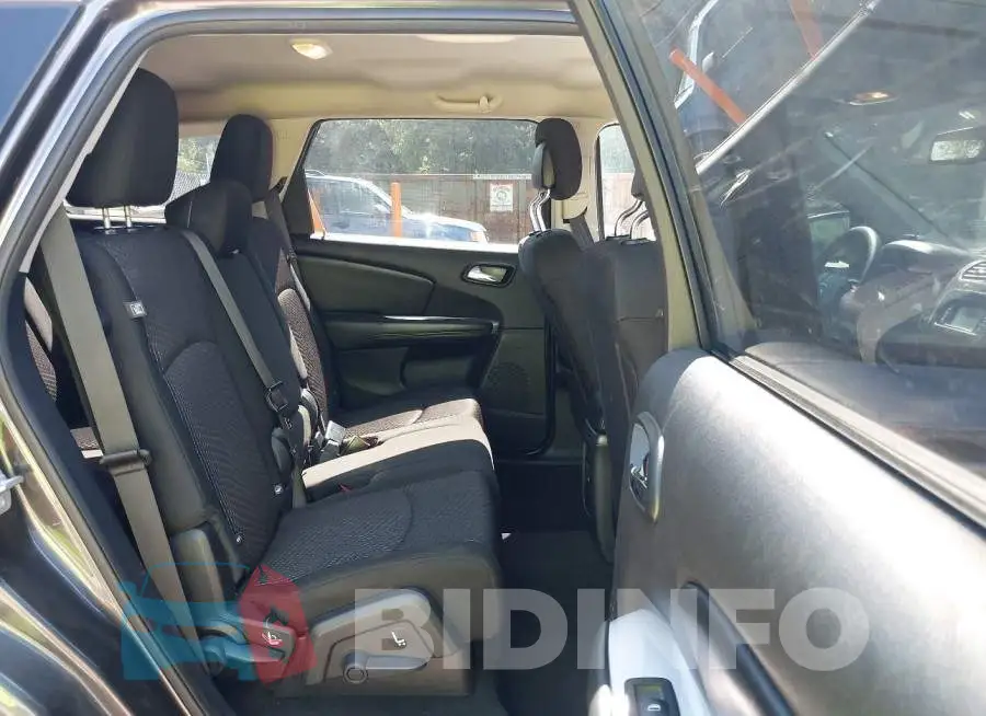 3C4PDCAB9LT260683 Photo# 8