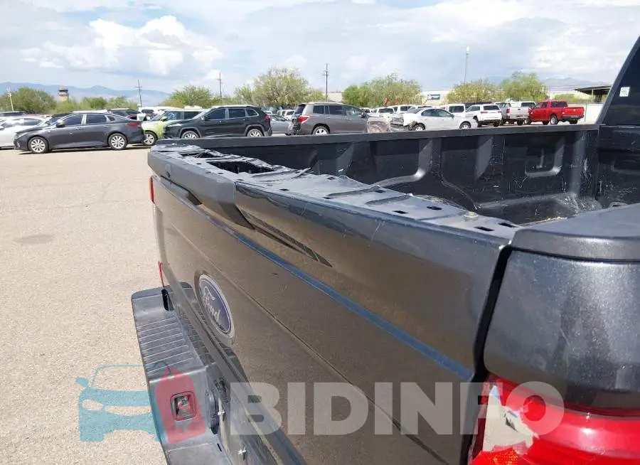 1FT8W4DT9JEB13415 Photo# 12