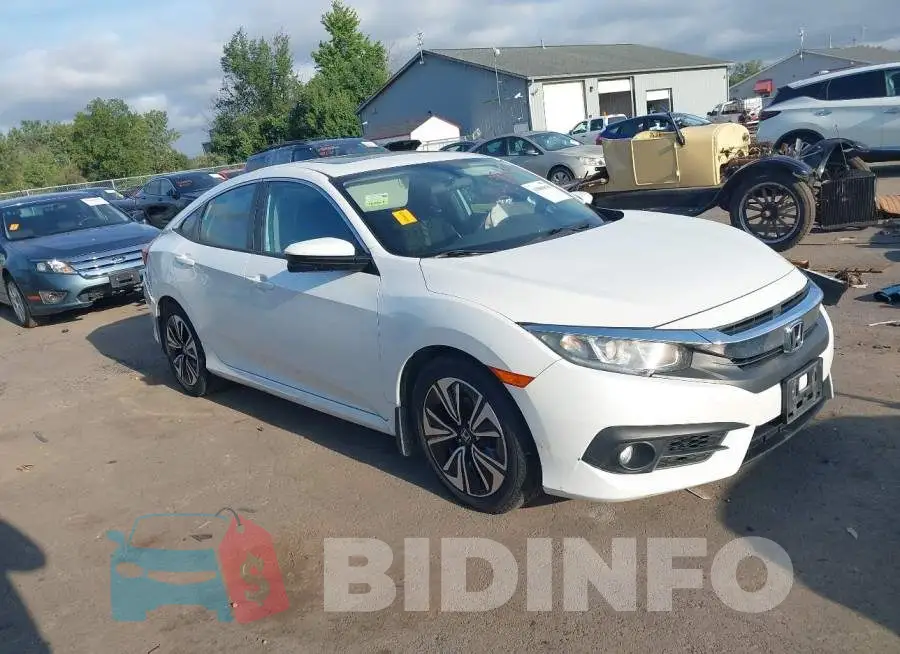 19XFC1E33HE031840 Photo# 1