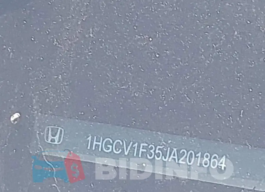 1HGCV1F35JA201864 Photo# 17