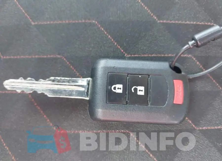 ML32AUHJ3RH025650 Photo# 10