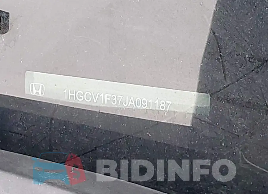 1HGCV1F37JA091187 Photo# 17