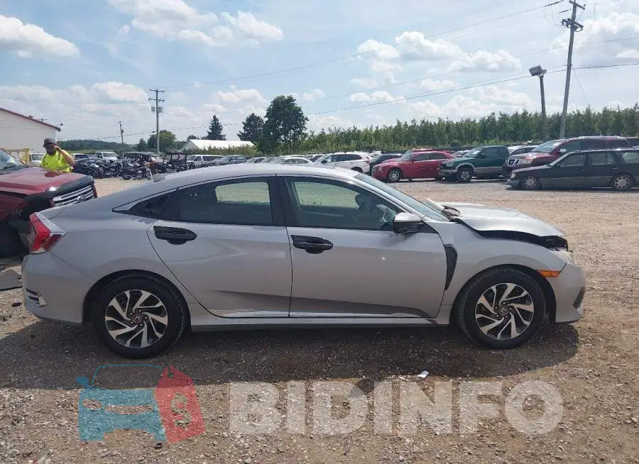 2HGFC2F74GH577221 Photo# 13