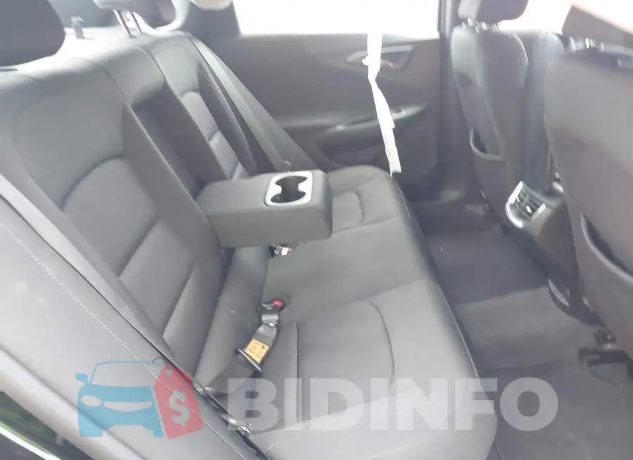 1G1ZD5ST0MF007218 Photo# 8