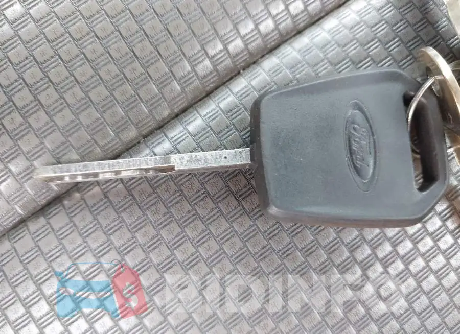 1FDRF3G6XKEF58876 Photo# 10