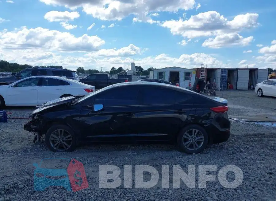 5NPD84LF8HH209664 Photo# 14