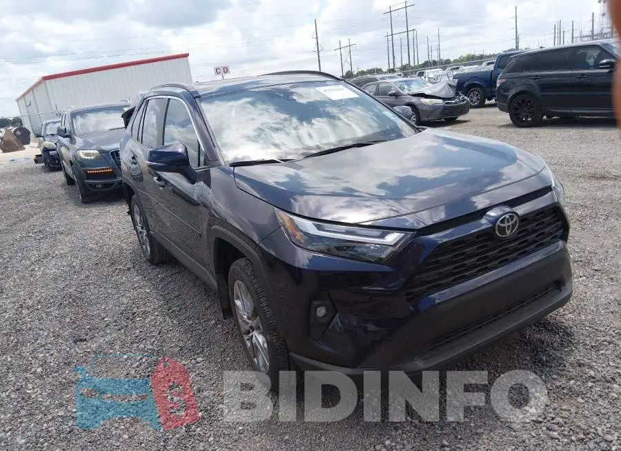 2T3C1RFV9SW403636 Photo# 1