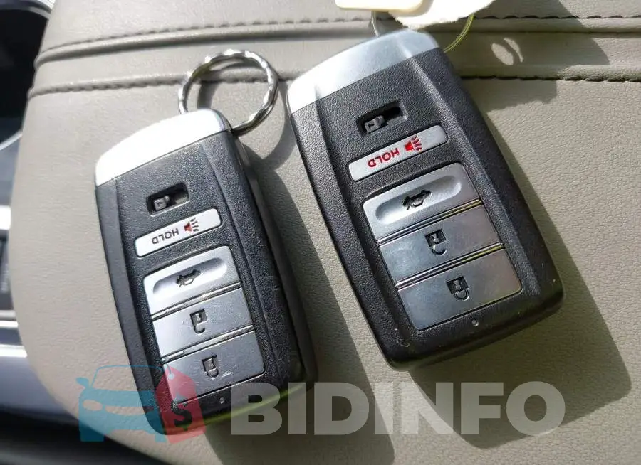 19UUB2F41KA009824 Photo# 11
