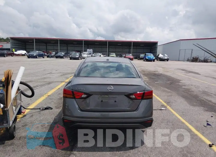 1N4BL4BV1SN324683 Photo# 16