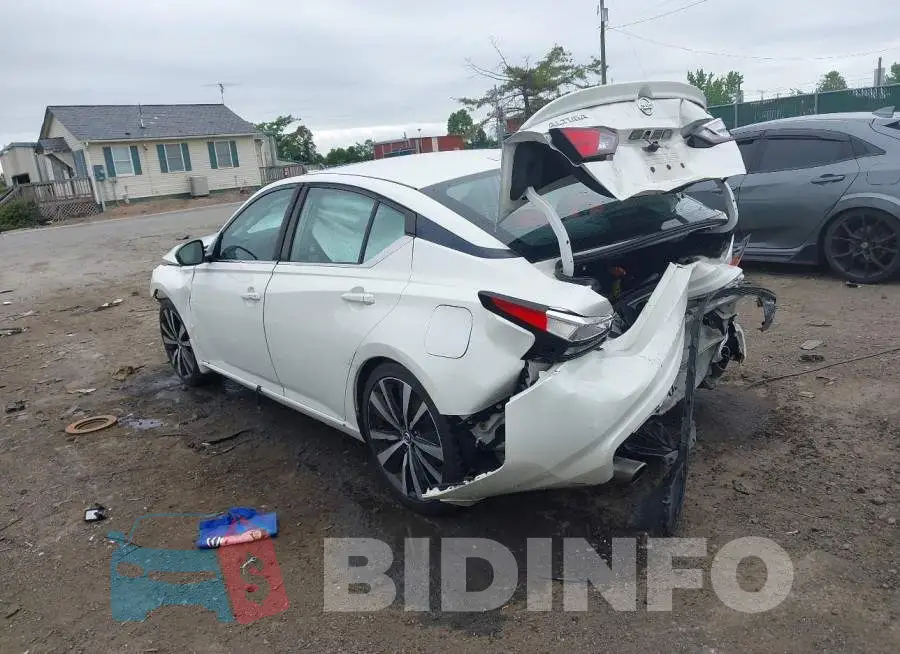 1N4BL4CV1KC146431 Photo# 3
