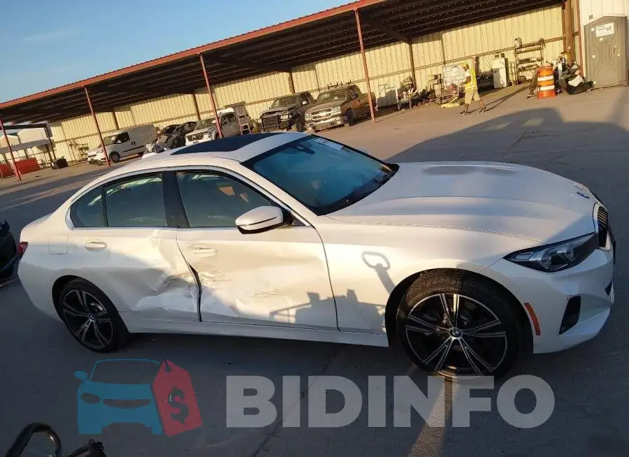 3MW69FF0XR8E46117 Photo# 13