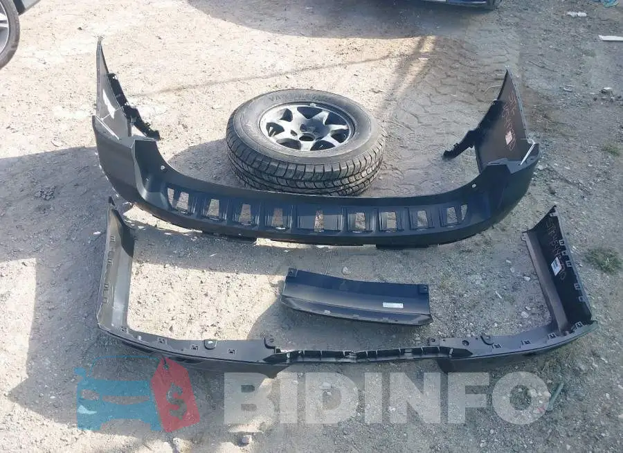 1GNSCNKD2MR243718 Photo# 21