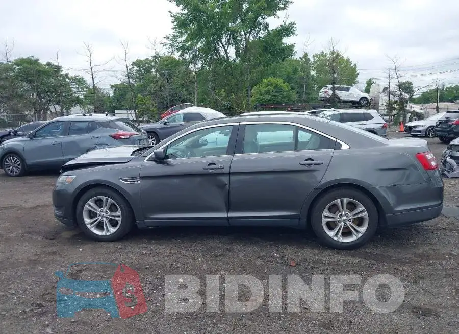 1FAHP2D80GG109284 Photo# 14