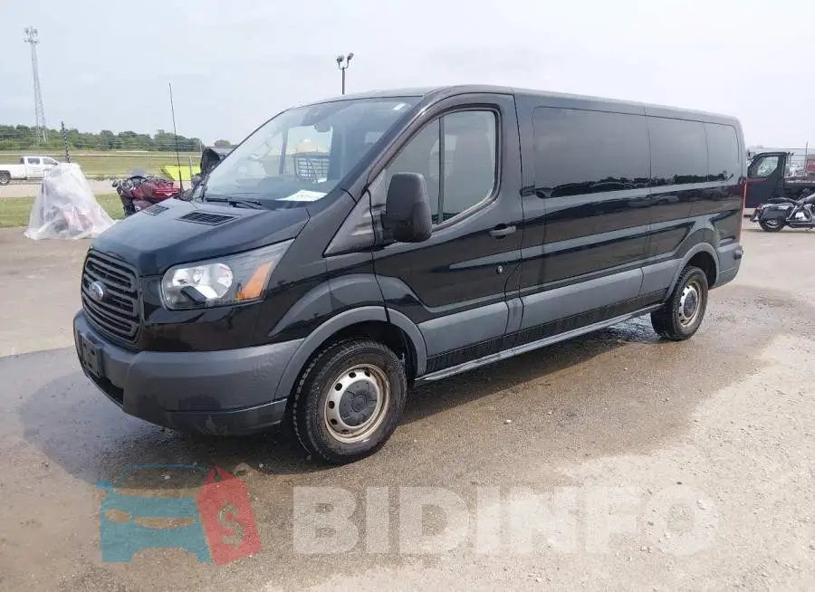 1FBZX2ZM1JKB42937 Photo# 2