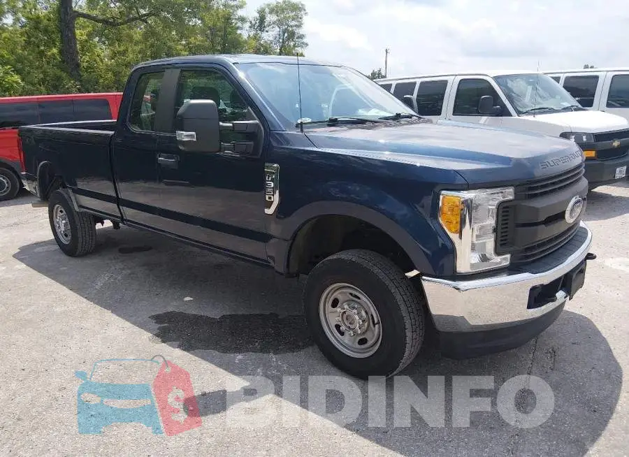 1FT8X3B65HED73034 Photo# 1