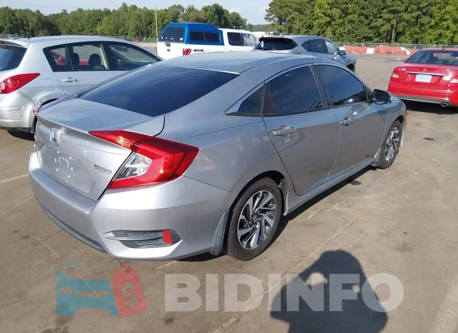 19XFC2F75GE044174 Photo# 4