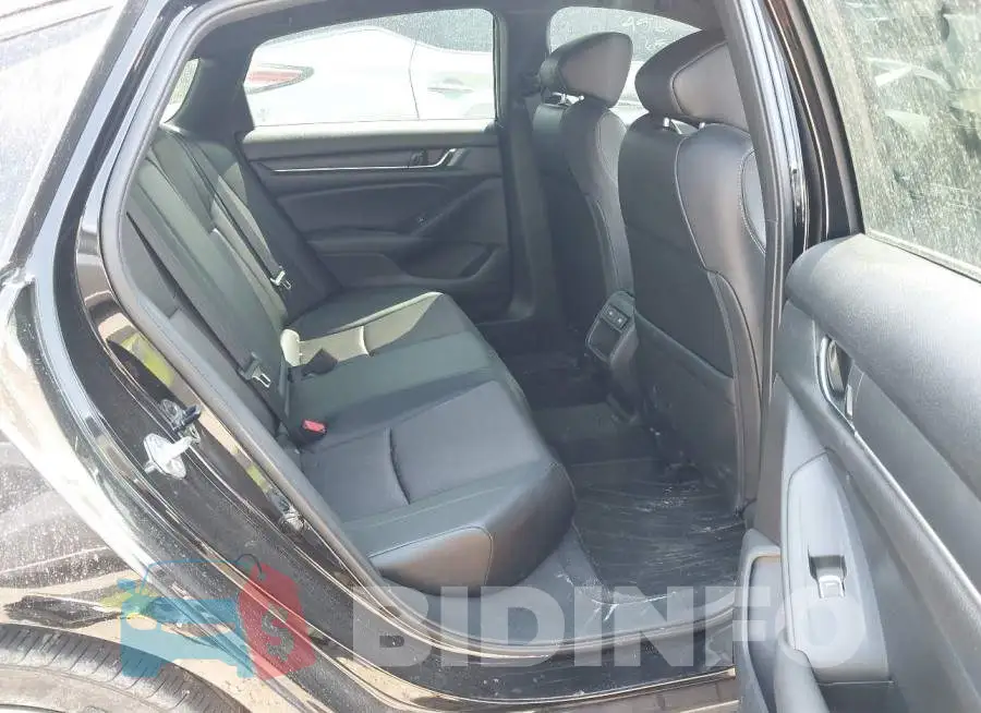 1HGCV1F35NA071767 Photo# 8