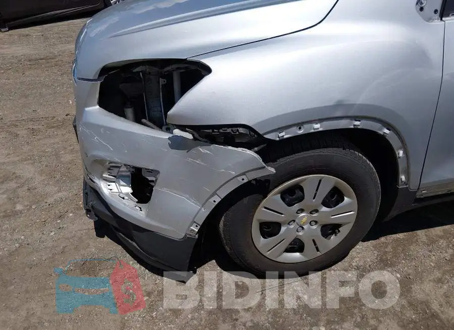 3GNCJKSB5GL257177 Photo# 6