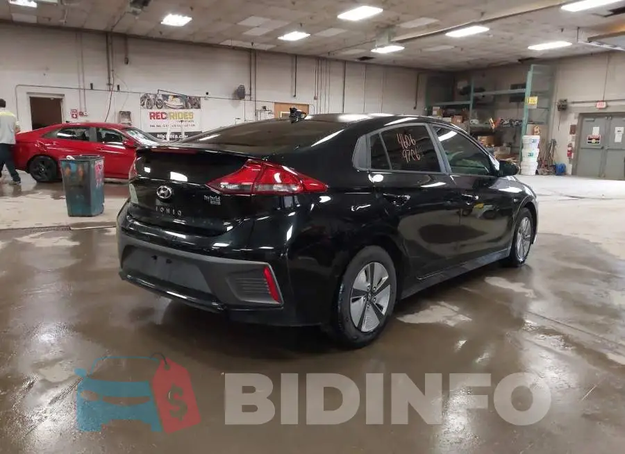 KMHC65LC8LU228643 Photo# 4