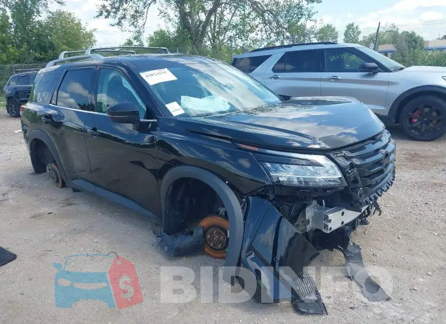 5N1DR3CD1PC257776 Photo# 1