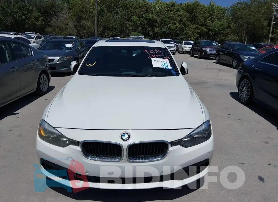WBA8E1G56GNT35625 Photo# 6
