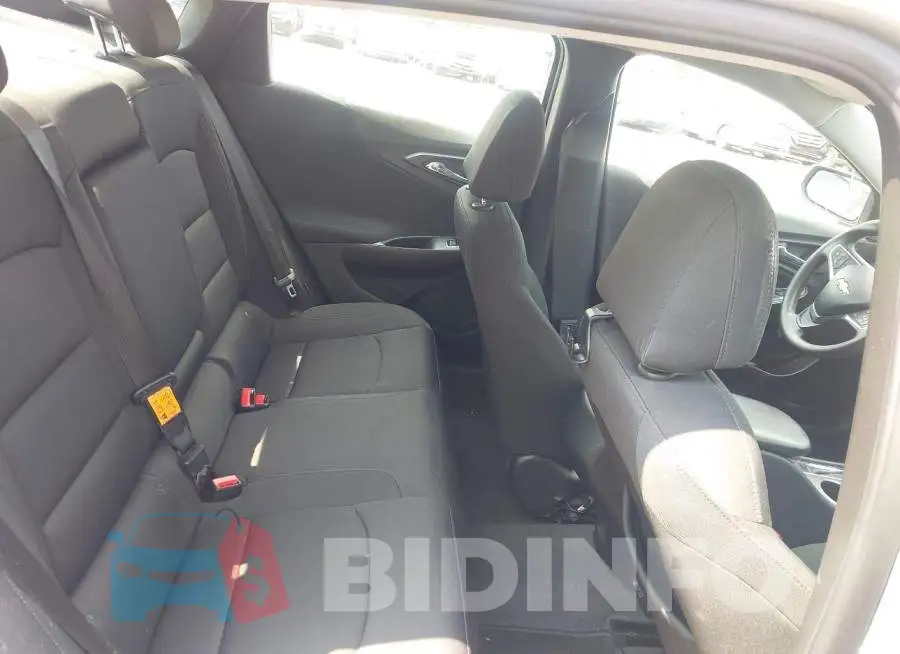 1G1ZB5ST1JF223774 Photo# 8