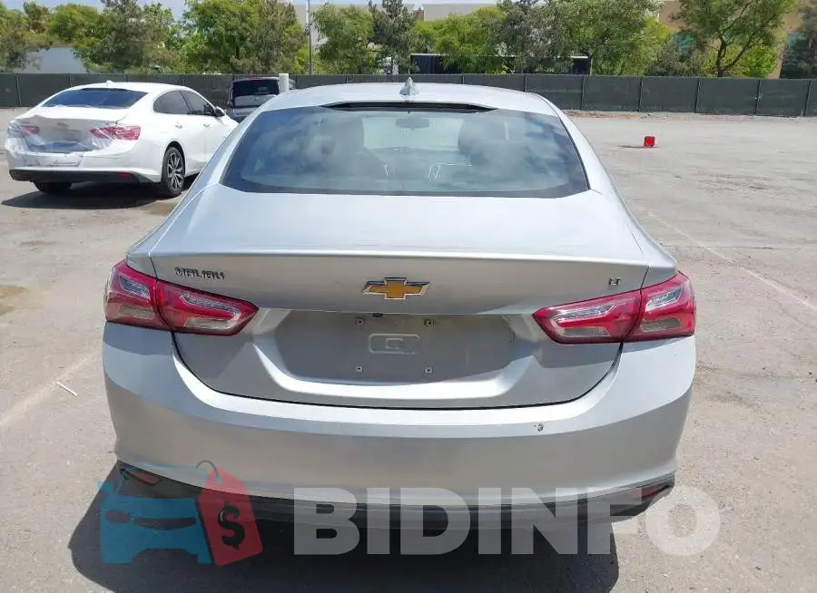 1G1ZD5ST8NF157823 Photo# 17