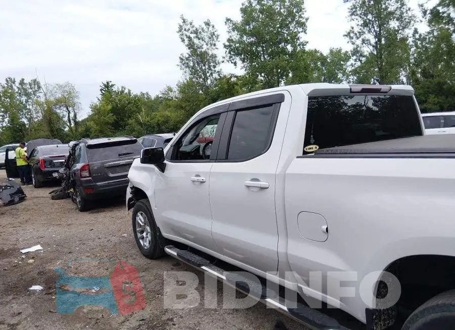 1GCRDDED7PZ238917 Photo# 13