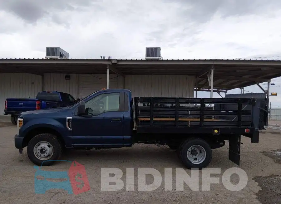 1FDRF3G65JEC69578 Photo# 14