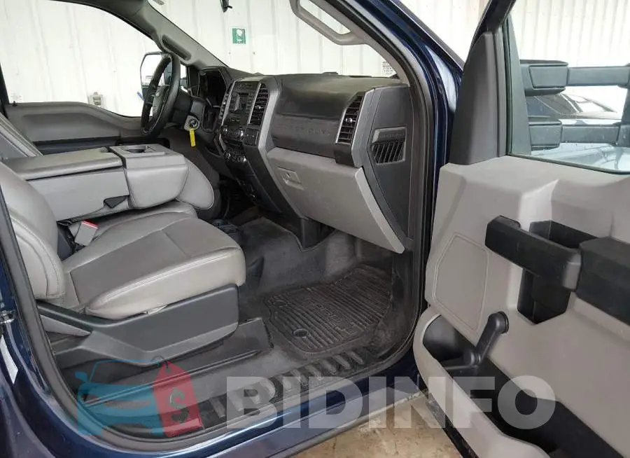 1FDRF3G65JEC69578 Photo# 5