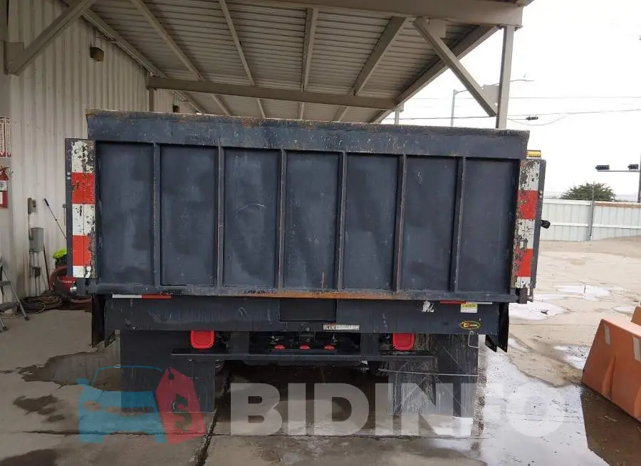 1FDRF3G65JEC69578 Photo# 16