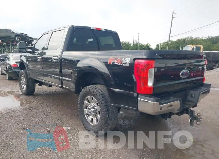 1FT7W2B62JEB87806 Photo# 3