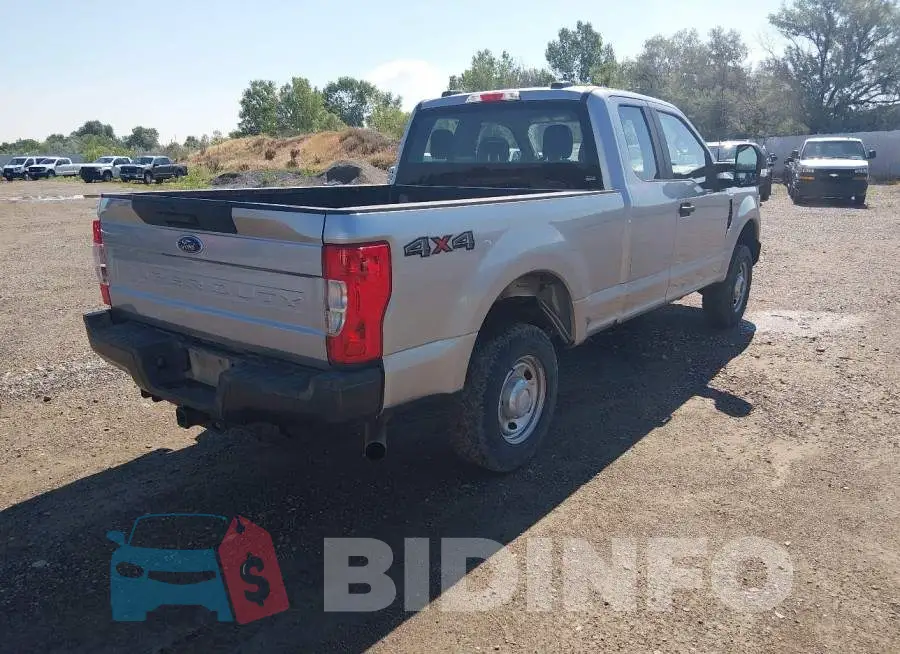 1FT7X2B68NEE94268 Photo# 4