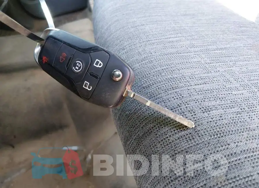 1FT8X3DT6PED74923 Photo# 10