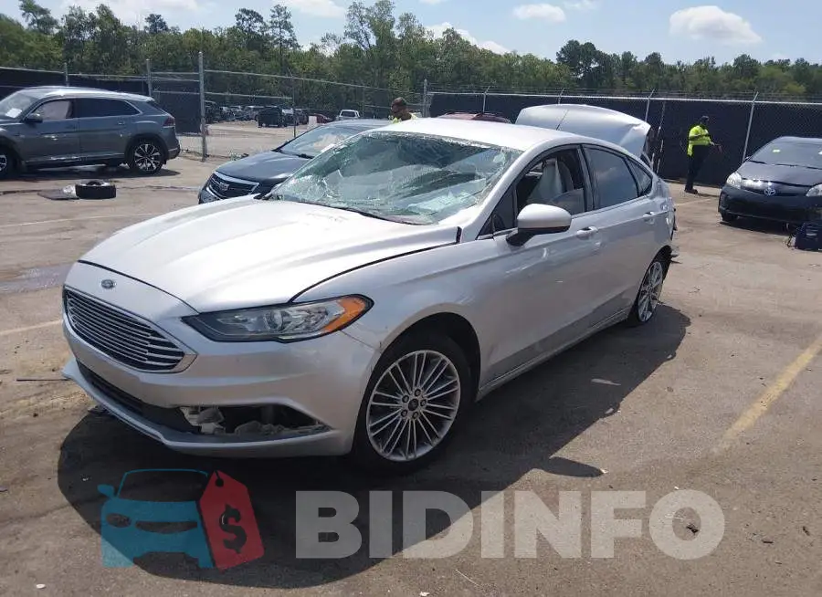 3FA6P0HD0HR289833 Photo# 2