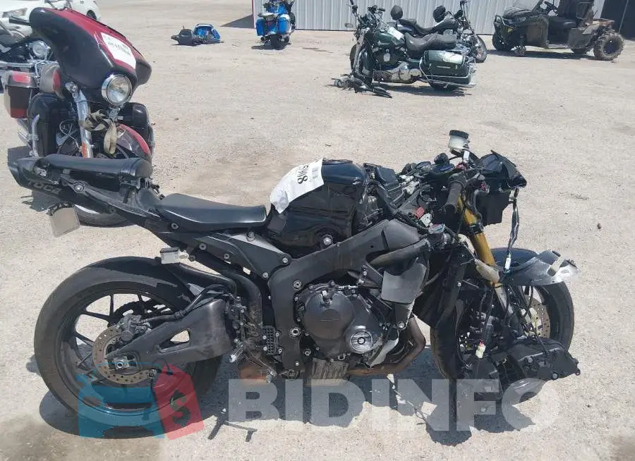 JH2PC40J3MK700117 Photo# 11