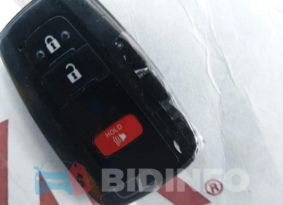 2T3P1RFV4MW203347 Photo# 11