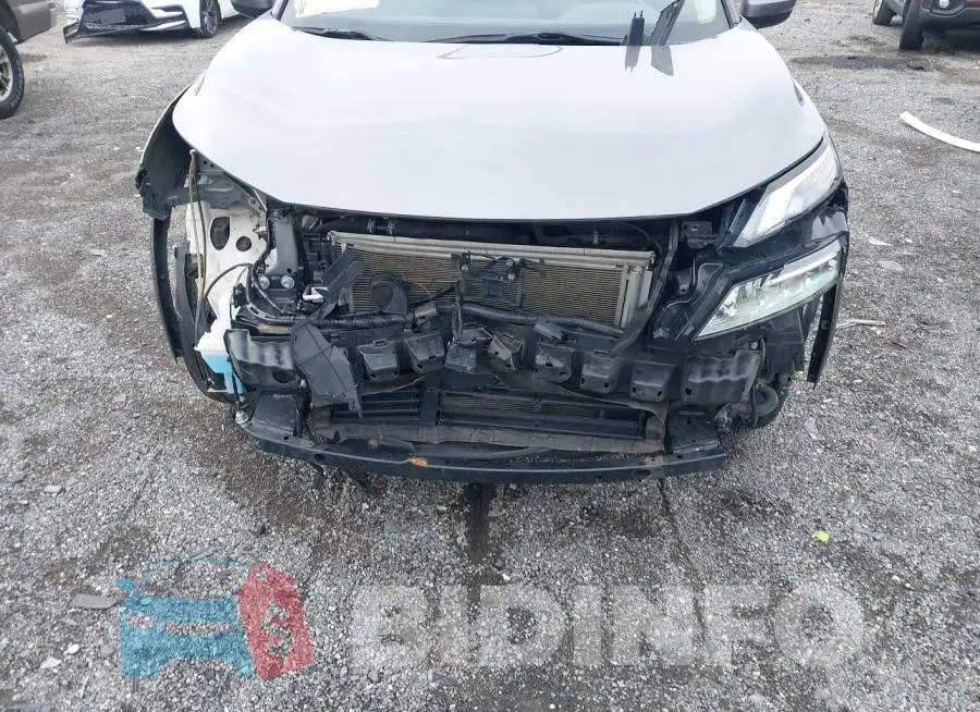 JN8BT3BBXPW460746 Photo# 6