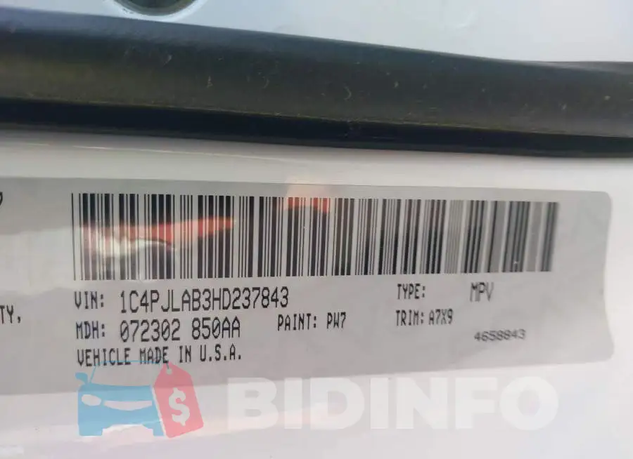 1C4PJLAB3HD237843 Photo# 9