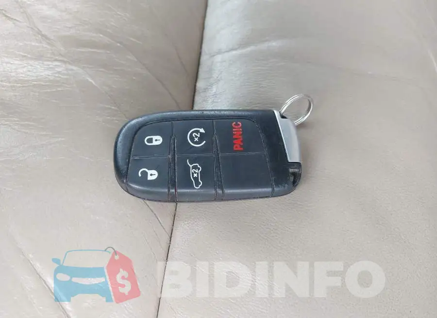 1C4RJEBG4GC409462 Photo# 11