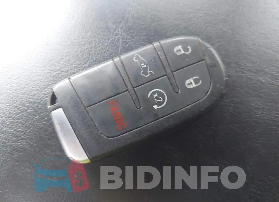 2C3CDXGJ5LH166348 Photo# 11