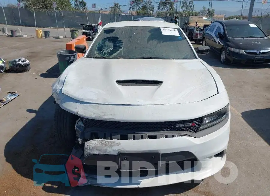 2C3CDXHG8KH692801 Photo# 12