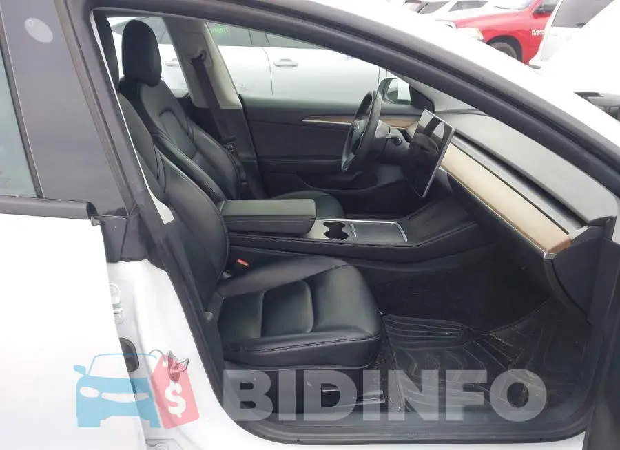 5YJ3E1EA8NF110244 Photo# 5