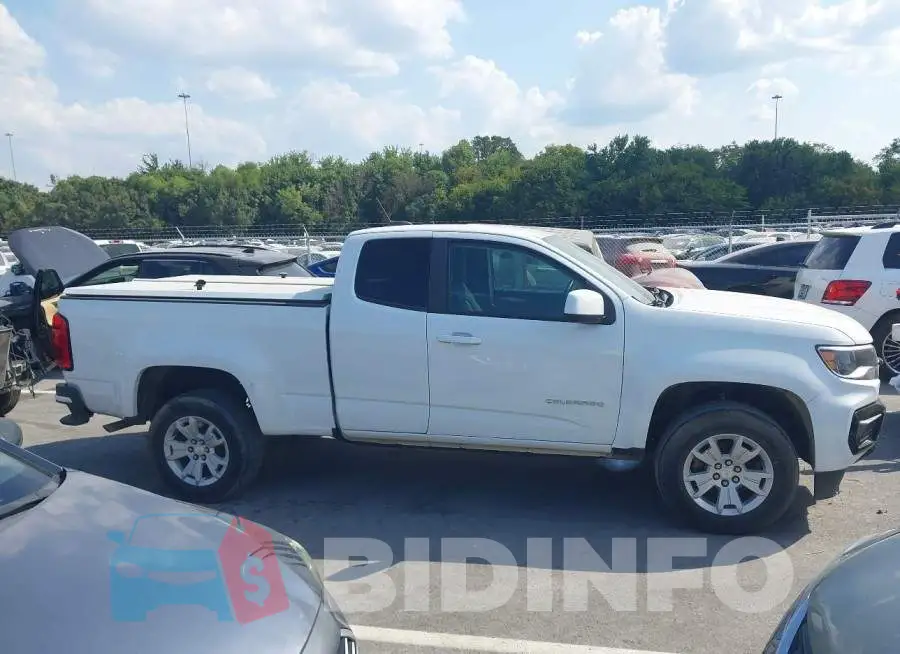 1GCHSCEA8M1229347 Photo# 13