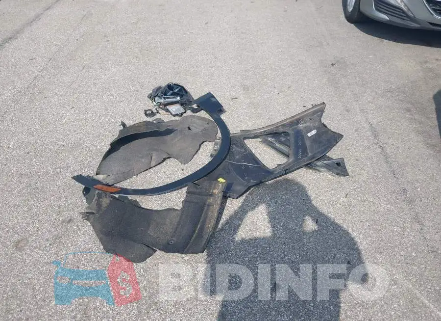3GNKBJRS6MS550435 Photo# 12