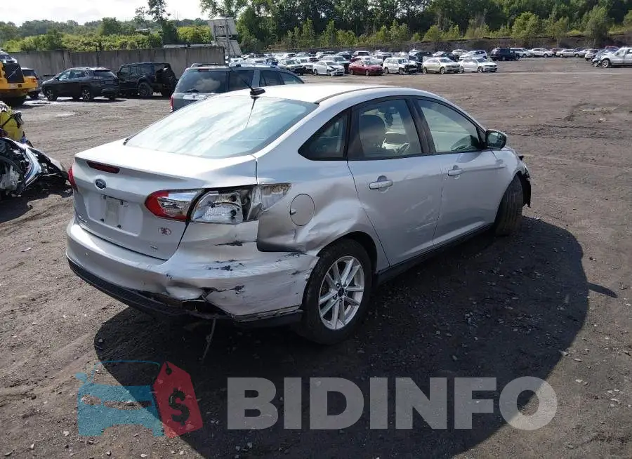 1FADP3F26GL377227 Photo# 4