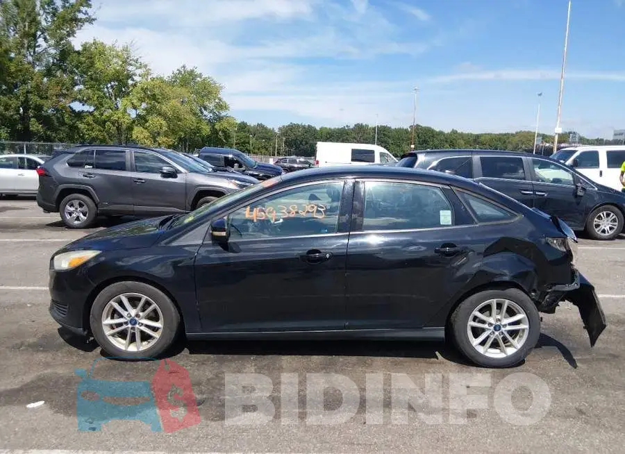 1FADP3F27GL350005 Photo# 14