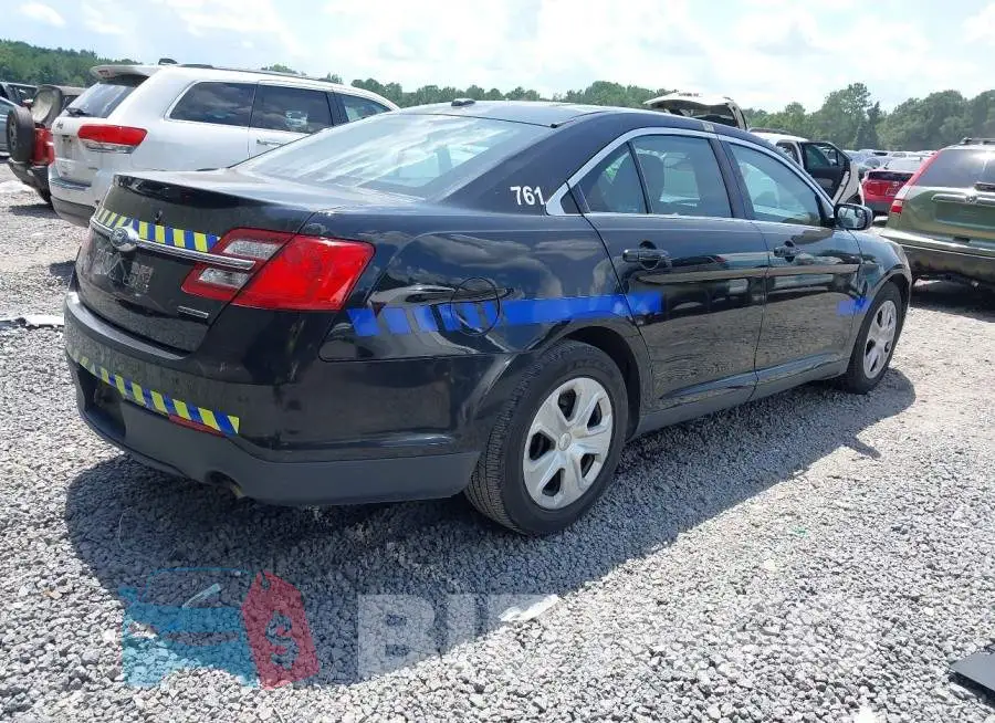 1FAHP2L87HG130961 Photo# 4